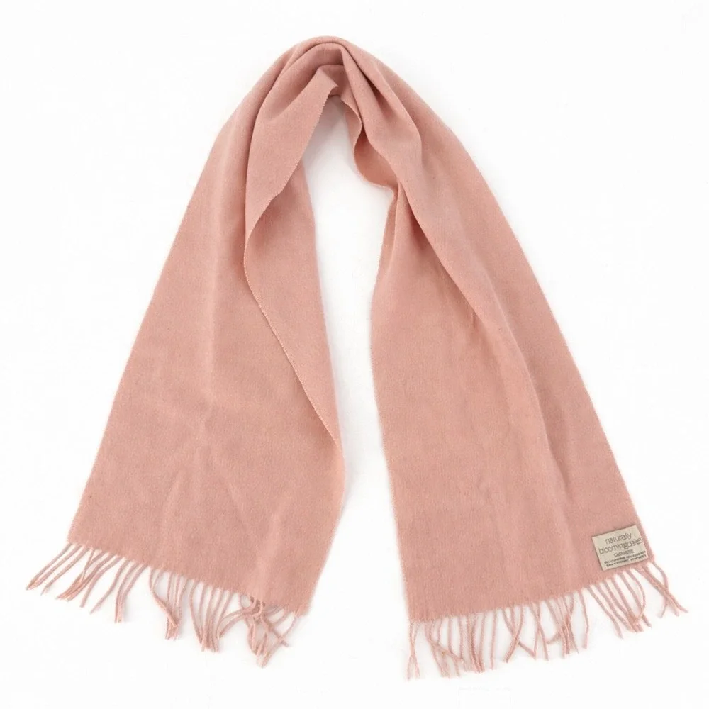 Bloomingdale's Cashmere Scarf Womens OS Pink Fringe Made in Germany Quiet Luxury